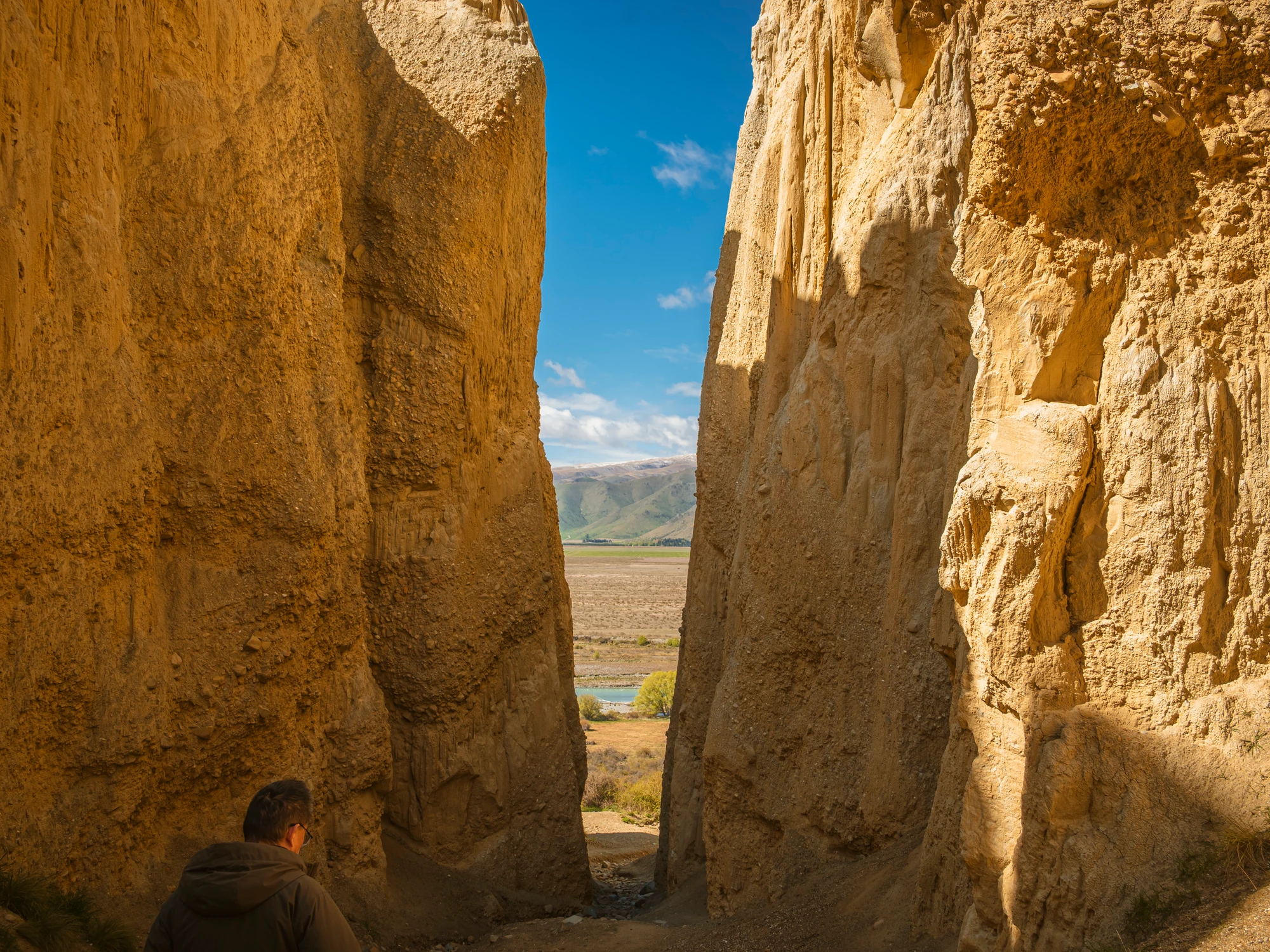 Walking between the Clay Cliffs walls