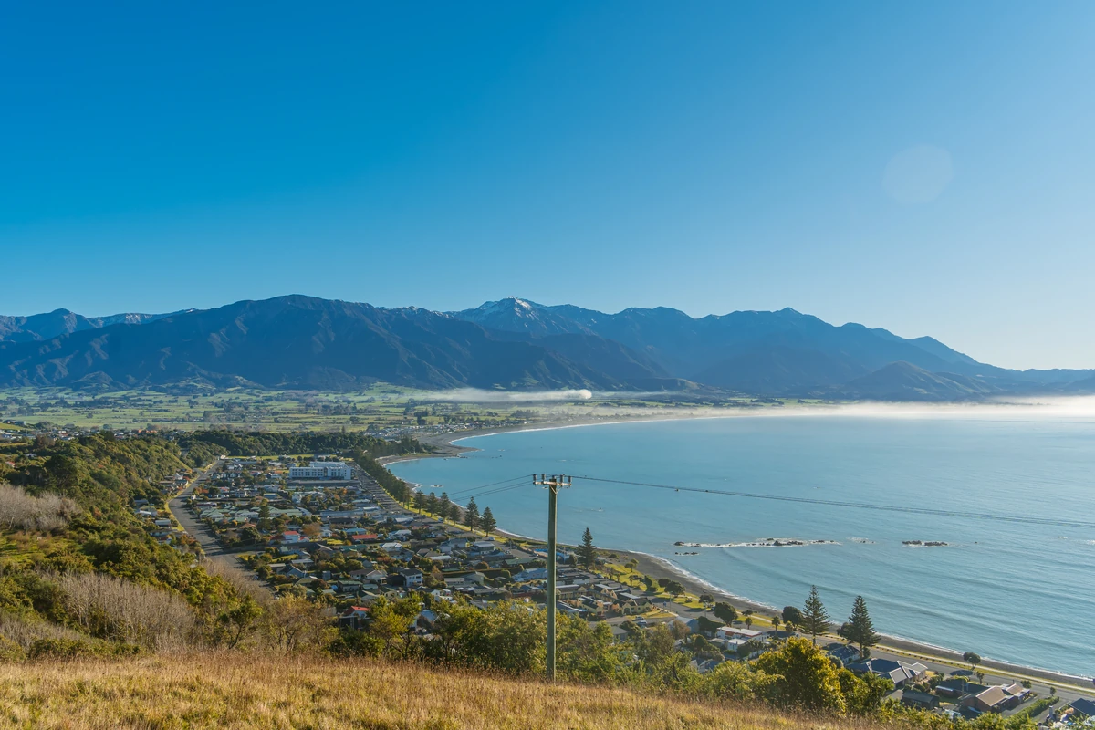 Kaikōura coast and mountains